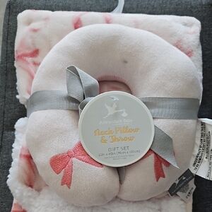 Pink Bows Neck Pillow & Baby Blanket Throw Travel Pillow Gift Set